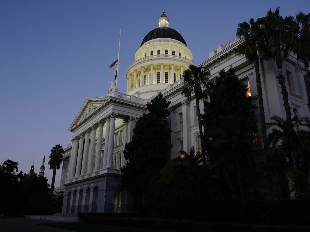 Californians who still have not filed their taxes will have one last opportunity to do so and receive a Golden State Stimulus payment.