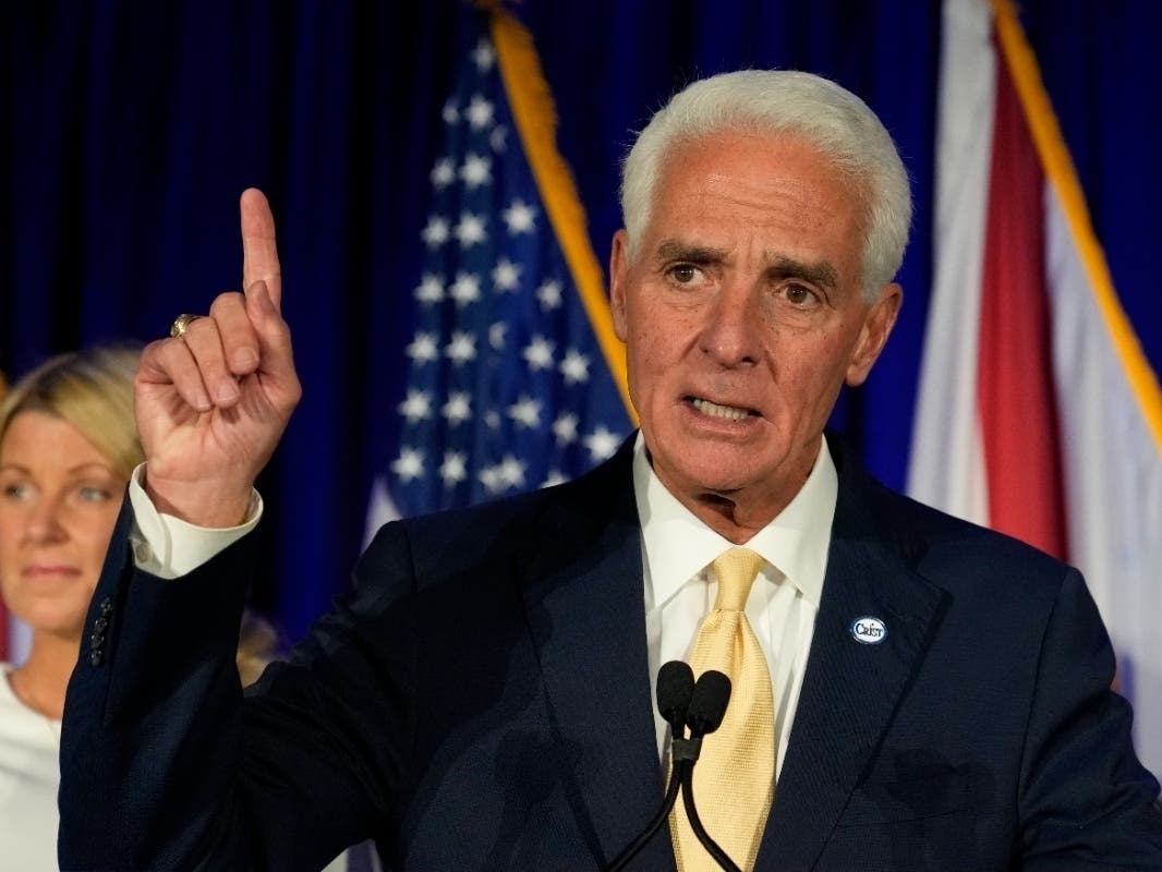 Six candidates, now including former FL Gov. Crist, are challenging incumbent Ken Welch for the role of St. Pete mayor.