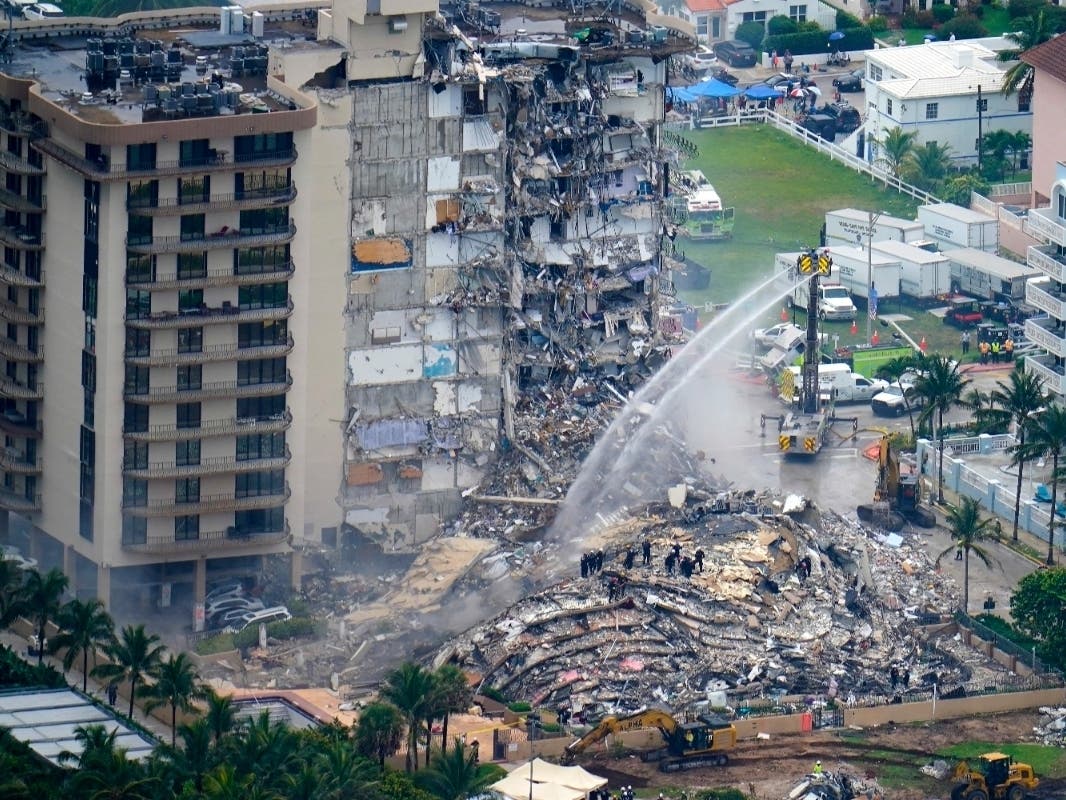 A developer's project on the site of the deadly Surfside condo collapse remains on track for 2029, though no units have sold since marketing began, reports say. 
