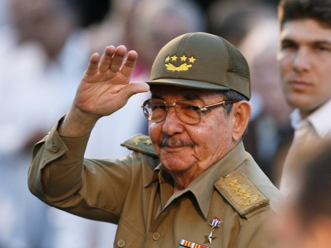 FL authorities have secured an arrest warrant for Cuban leader Raúl Castro for the 1996 shootdown of a plane that killed 4, Attorney General James Uthmeier said.