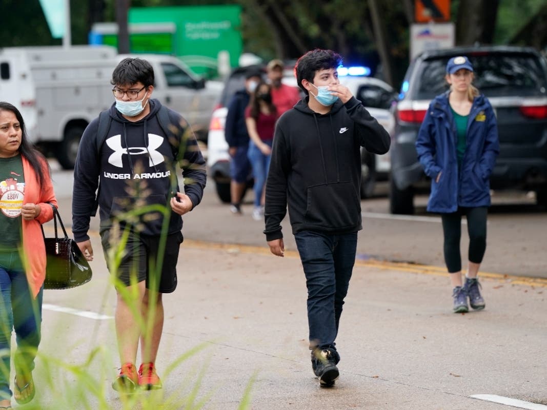 Houston School Shooting Student s TikTok Shows Blood Aftermath 