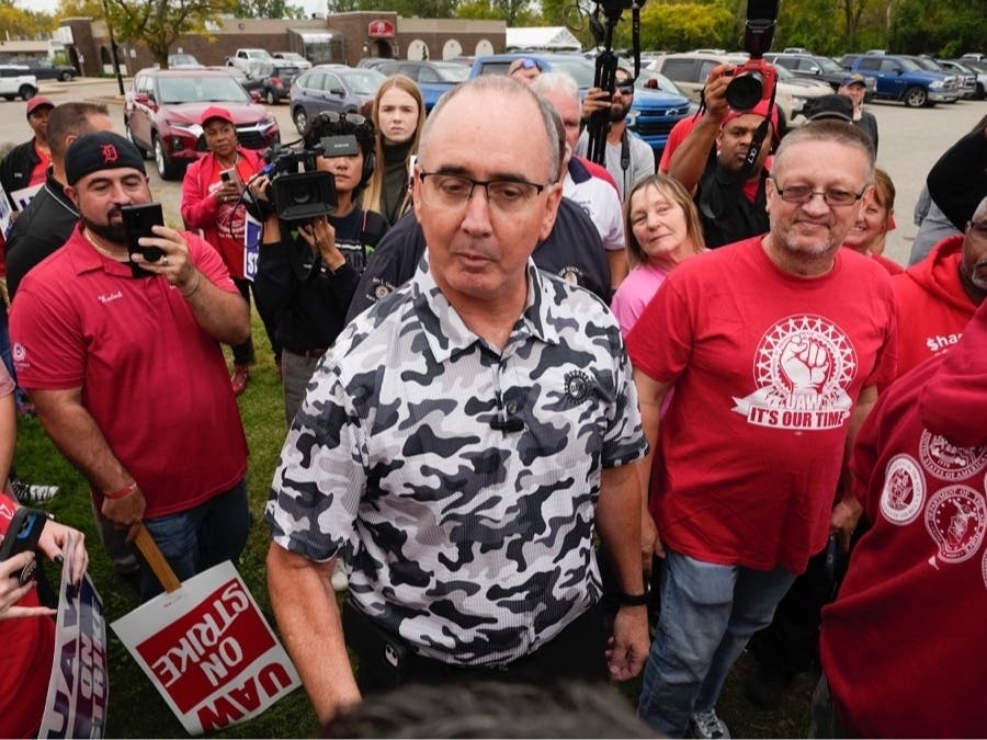 Fain also said meaningful progress was made with automakers on important issues including cost of living adjustments, meaningful pay raises, retirement security and work-life balance.​