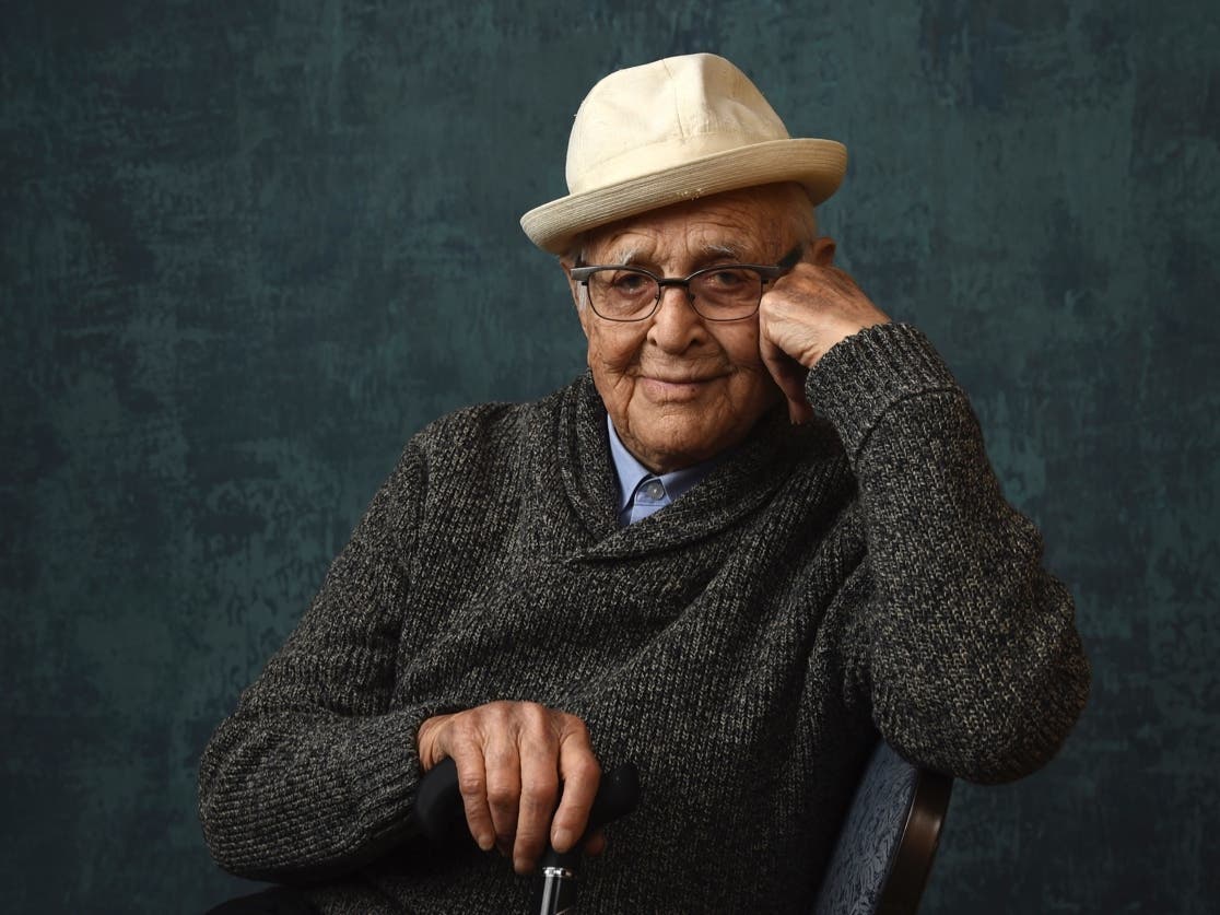 Lear's shows helped define primetime comedy in the 1970s, launched the careers of Rob Reiner and Valerie Bertinelli and made middle-aged superstars of Carroll O'Connor, Bea Arthur and Redd Foxx.