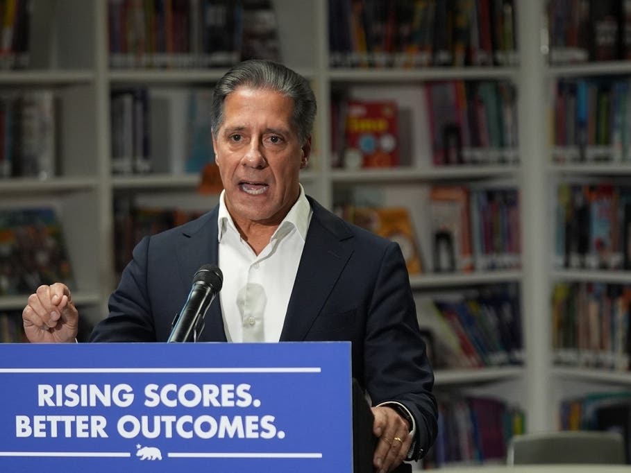 Los Angeles Unified School District Superintendent Alberto Carvalho resigned from his position Sunday night.