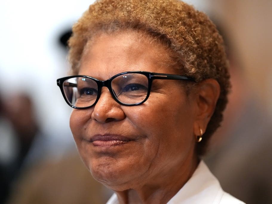 Los Angeles Mayor Karen Bass was named in a new report on Cuba released by the U.S. State Department this week.