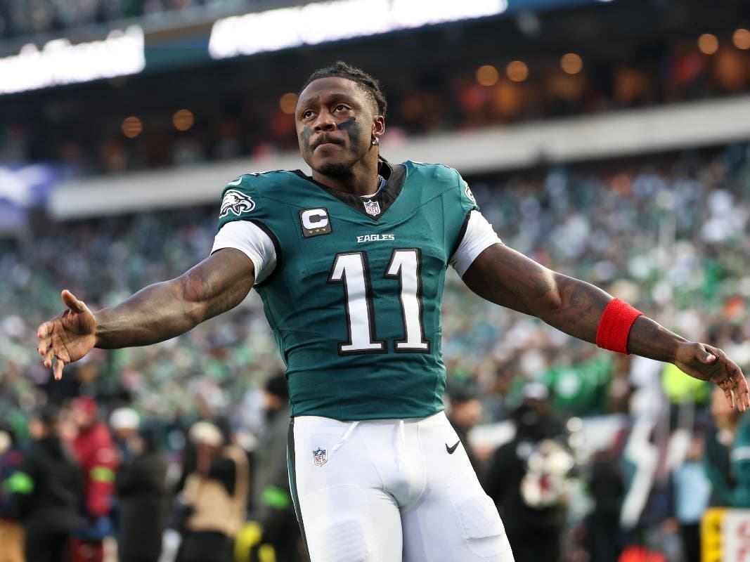 Patriots Acquire Wide Receiver A.J. Brown After Months Of Speculation