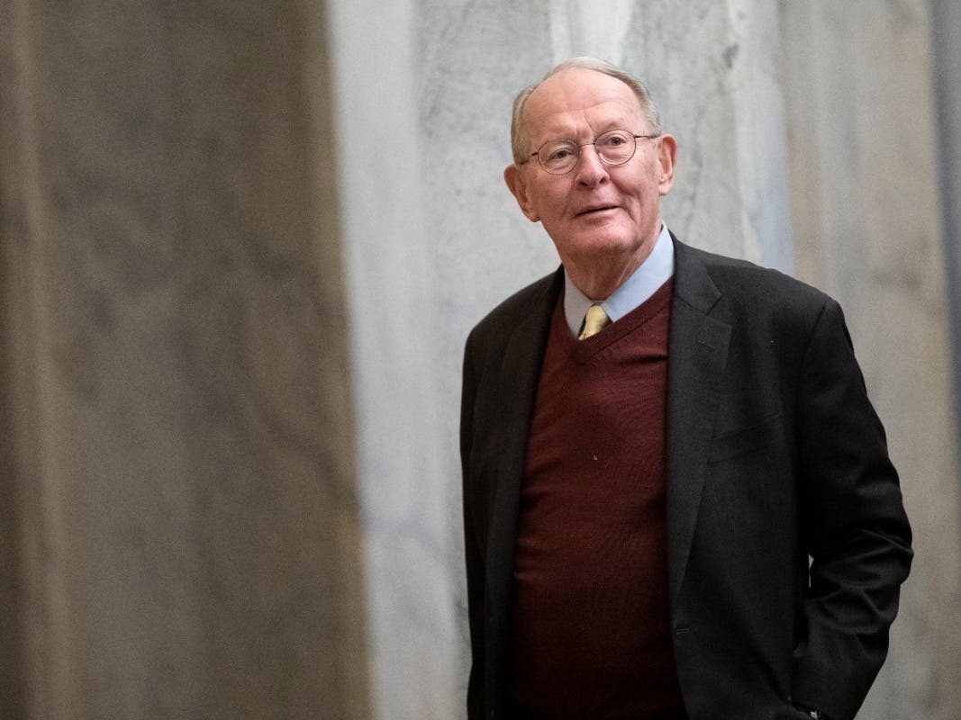 Sen. Lamar Alexander, R-Tenn., arrives on Capitol Hill in Washington Thursday. Alexander said there's "no need for more evidence" in Trump's trial and plans to vote against witnesses.