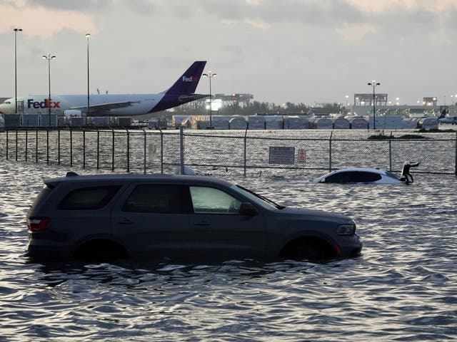 Historic Storm Dumps 2 Feet Of Rain On South Florida, Airport Reopens ...