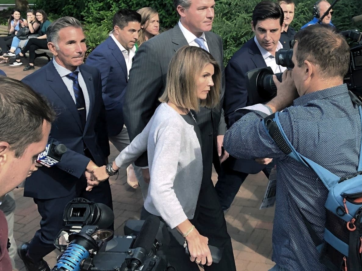 Actress Lori Loughlin and her husband, Mossimo Giannulli, are among 11 USC parents facing new charges in the college admissions scandal.