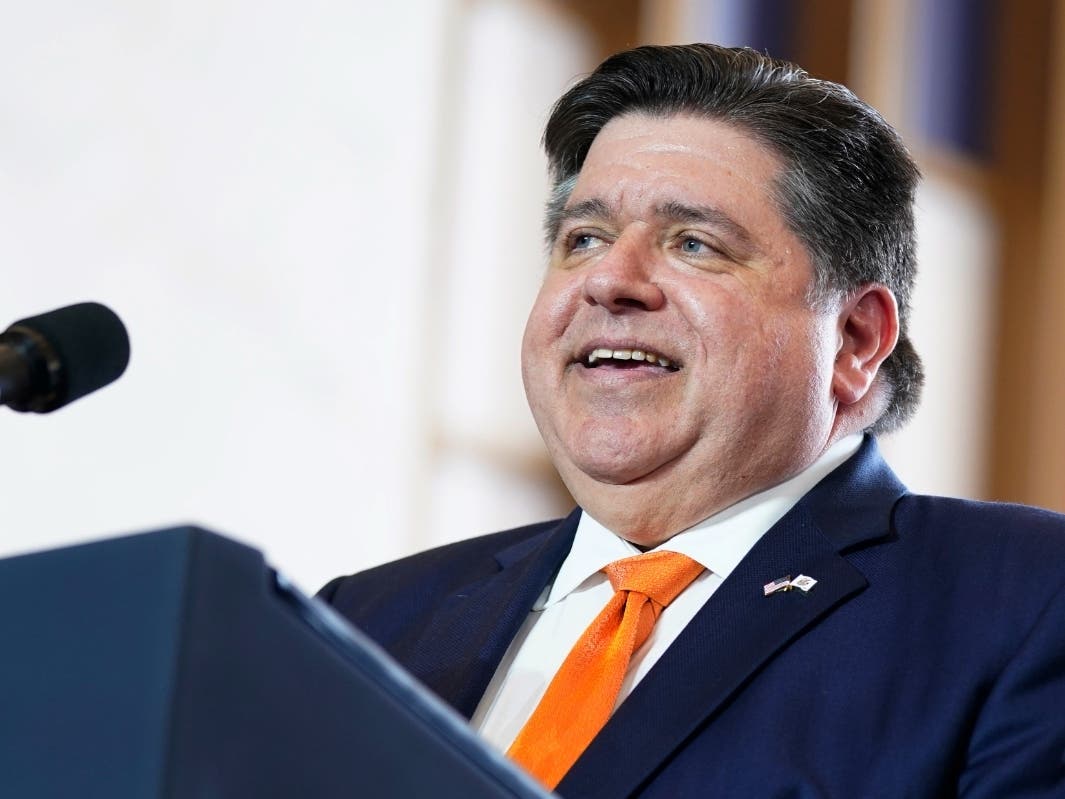 2 Illinois Billionaires Among Richest Americans New Forbes List