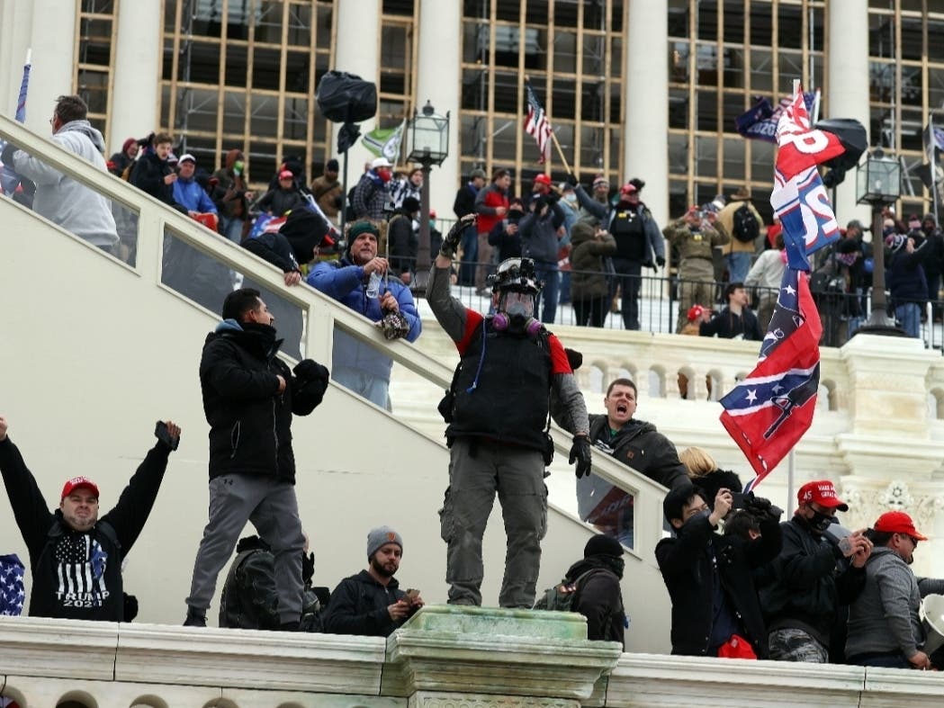 Supporters of former president Donald Trump gather outside the U.S. Capitol Building on January 6, 2021 in Washington, D.C.