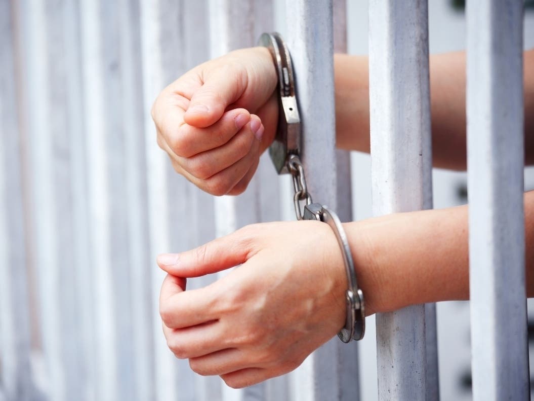 Students at Rutgers Law School and Seton Hall Law School helped current and former inmates at the Edna Mahan Correctional Facility for Women to file for a payment from a class action lawsuit against the New Jersey Department of Corrections.