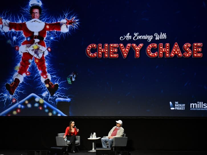 $5 Showings Of 'Christmas Vacation' At Hamilton AMC | Princeton, NJ Patch