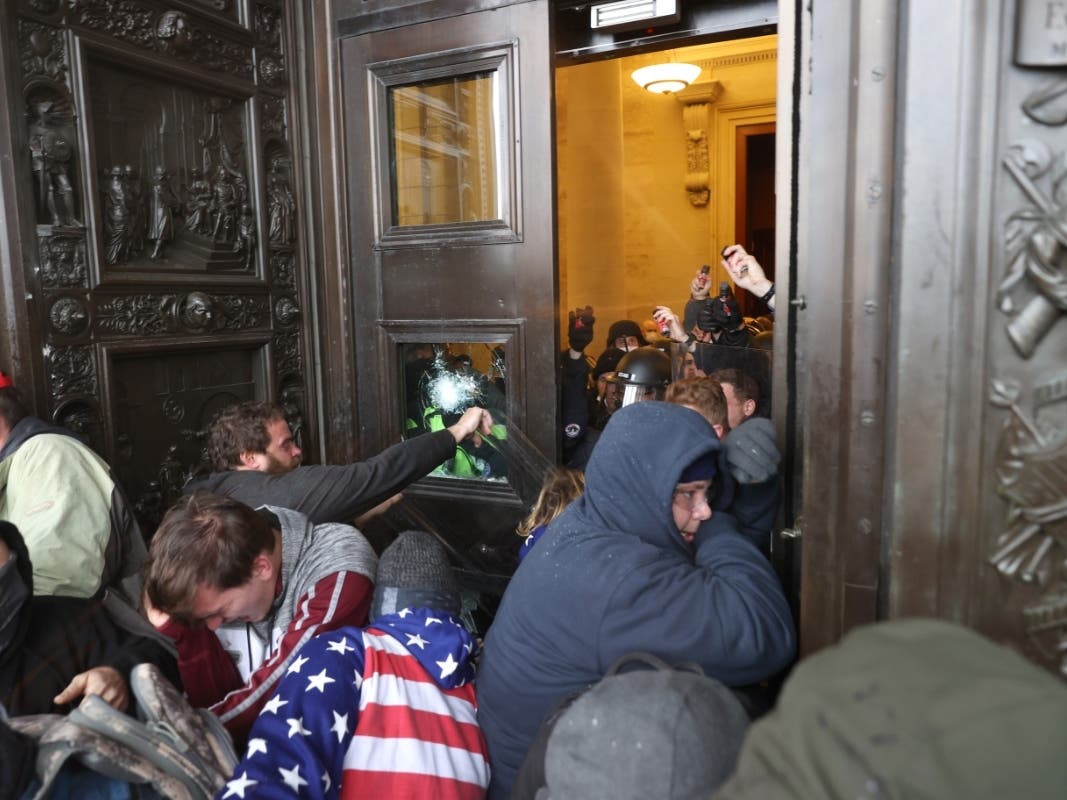 Lakewood City Council could soon formally condemn the U.S. Capitol riots. 
