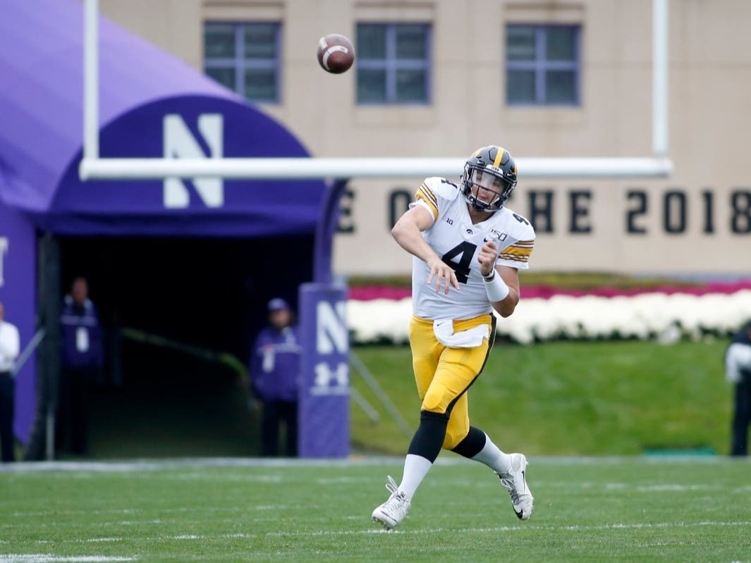 Less than a week after announcing a schedule for the 2020 college football season, the Big Ten Conference is expected to call off fall sports. Only leaders of Iowa and Nebraska voted in favor of playing, according to Dan Patrick.