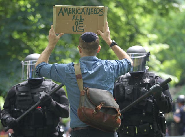 Portland's Protests Turn Violent Sunday; 7 People Arrested | Portland ...