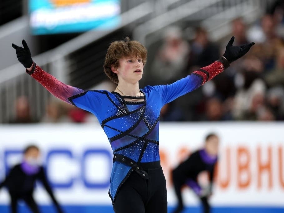 Ilia Malinin, a Marshall High School senior from Vienna, won the men's gold medal in the U.S. Figure Skating Championships Sunday.
