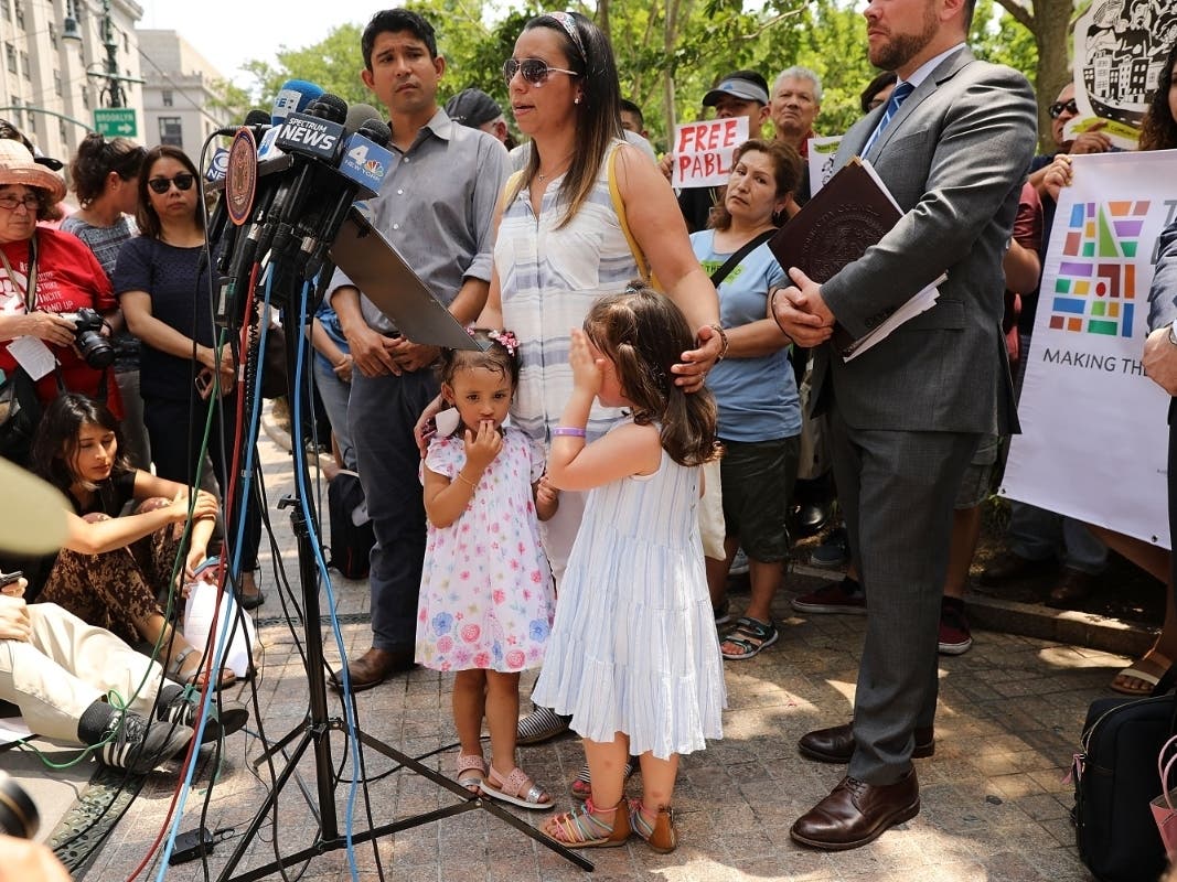 Supporters Call For Release Of Pizza Delivery Man Detained By ICE In New York