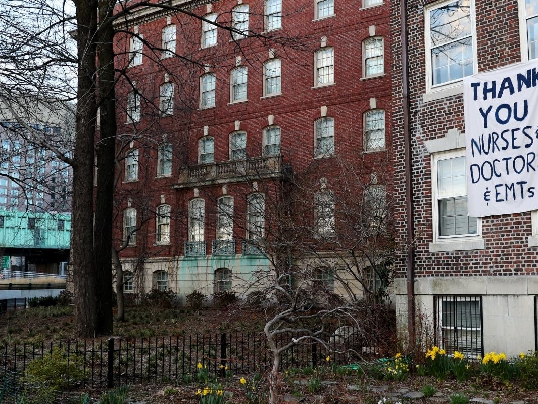 The number of COVID-19 hospitalizations fell to 2,597, the fewest since the state started counting suspected cases — and almost even to the level it was before they started counting them.​