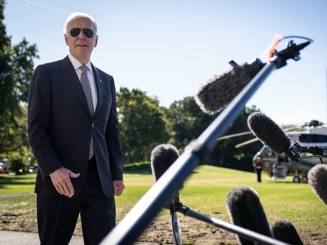 President Joe Biden granted pardons Thursday to people convicted of cannabis possession at the federal level.