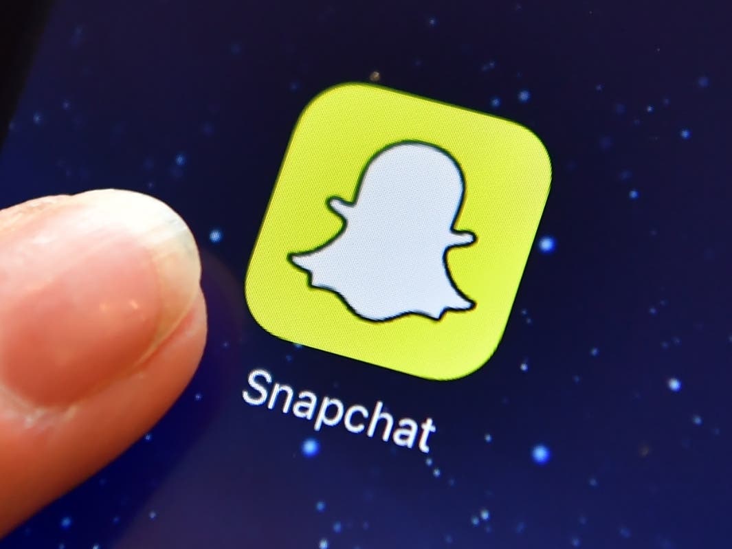Snapchat is partnering with LAUSD. 
