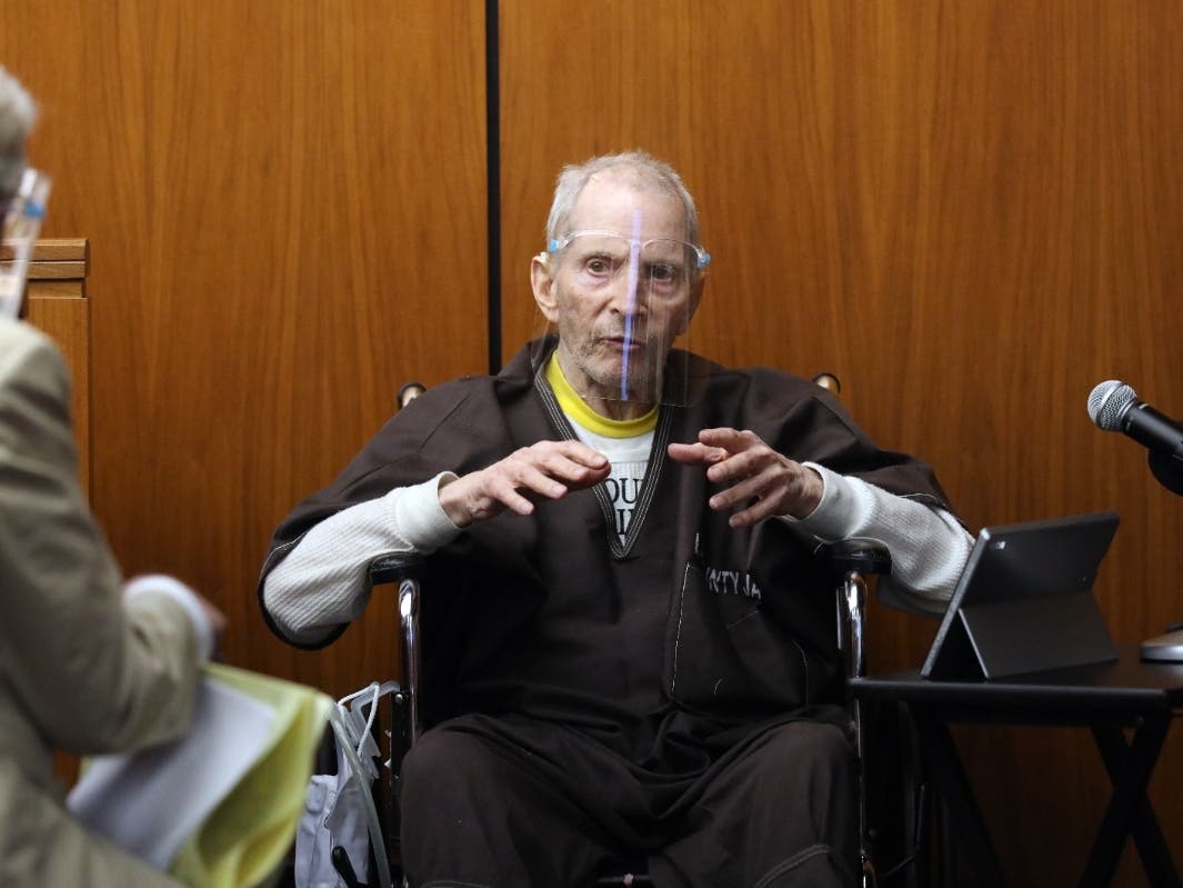 Robert Durst, 78, New York real estate scion, takes the stand and testifies in his murder trial answering questions from defense attorney Dick DeGuerin, left, at the Inglewood Courthouse on August 9, 2021 in Inglewood, California.