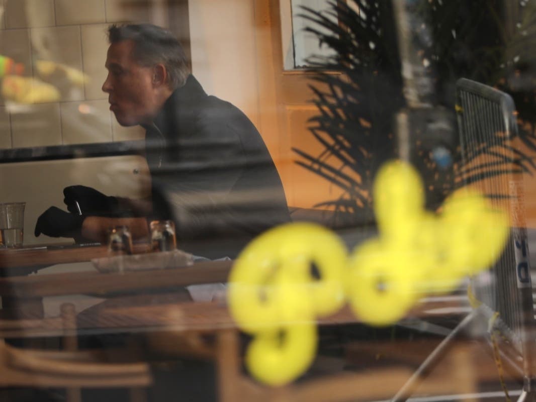 Before you fire off a dinner reservation, Patch has a quick guide about indoor dining rules and where coronavirus cases stand.