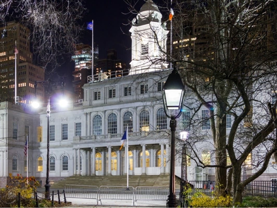 Mayor Eric Adams wants to slash the city’s government spending by 3 percent, according to a new report.