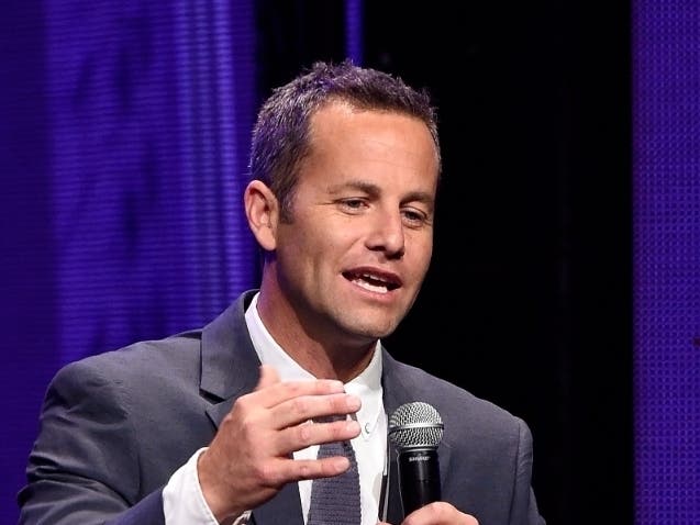 Kirk Cameron is facing sharp criticism after hosting a large Christmas gathering in Thousand Oaks.