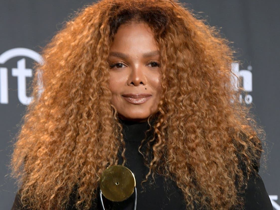 Jackson at a 2019 induction into the Rock & Roll Hall of Fame