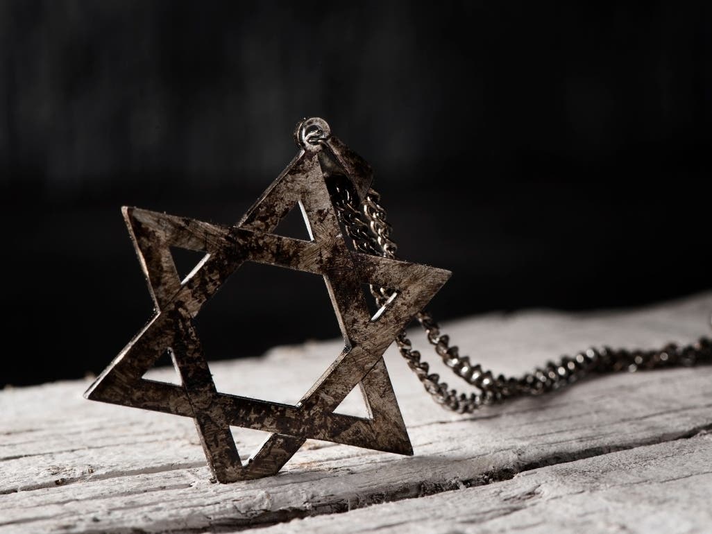 The Florida Holocaust Museum in St. Petersburg can continue to help children unlearn hate through a $15,000 grant recently awarded by Duke Energy.