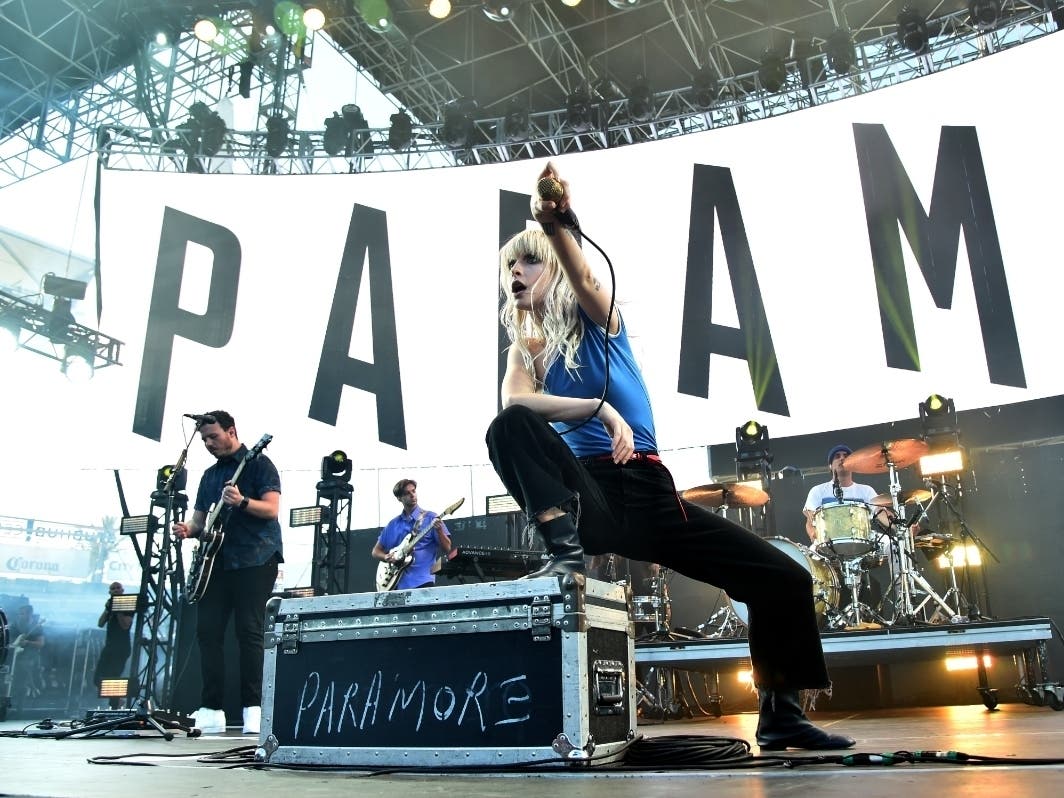 Musician Hayley Williams of Paramore performs onstage at KROQ Weenie Roast y Fiesta 2017 at StubHub Center on May 20, 2017 in Carson, California. 