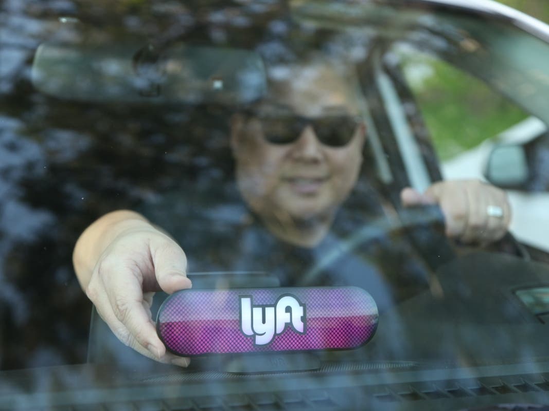 The Washington Regional Alcohol Program is sponsoring free, safe rides on St. Patrick's Day through its SoberRide initiative.