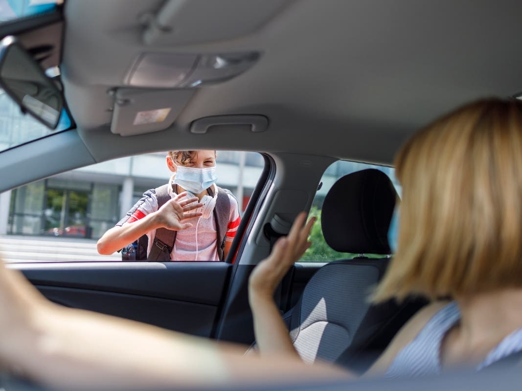 Sara Schaer wanted to help parents untangle the difficulties of juggling work and parenting by launching a rideshare app for children. 