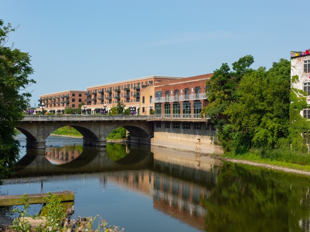 Besides Aurora, Chicago is the only other Illinois city that was ranked among the 182 American cities compared by WalletHub.