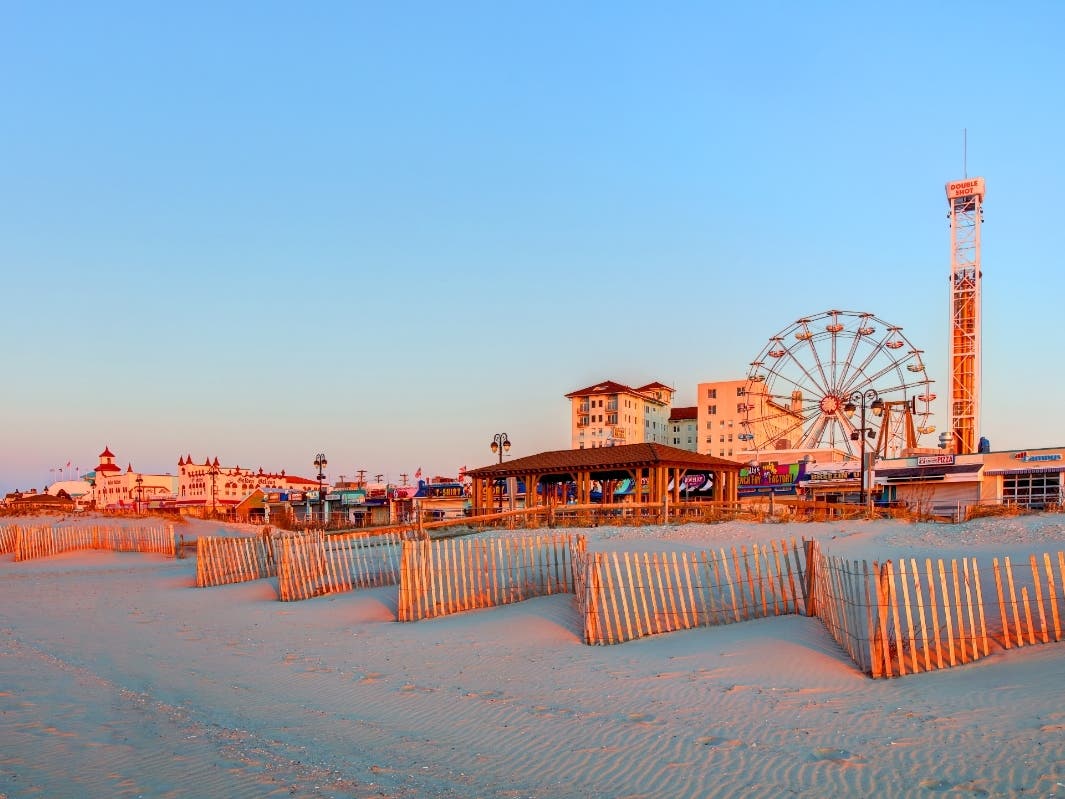 The lengthy ordinance gives police more power to deal with issues like public smoking in smoke-free areas, curfew violations, graffiti, littering, noise and more.