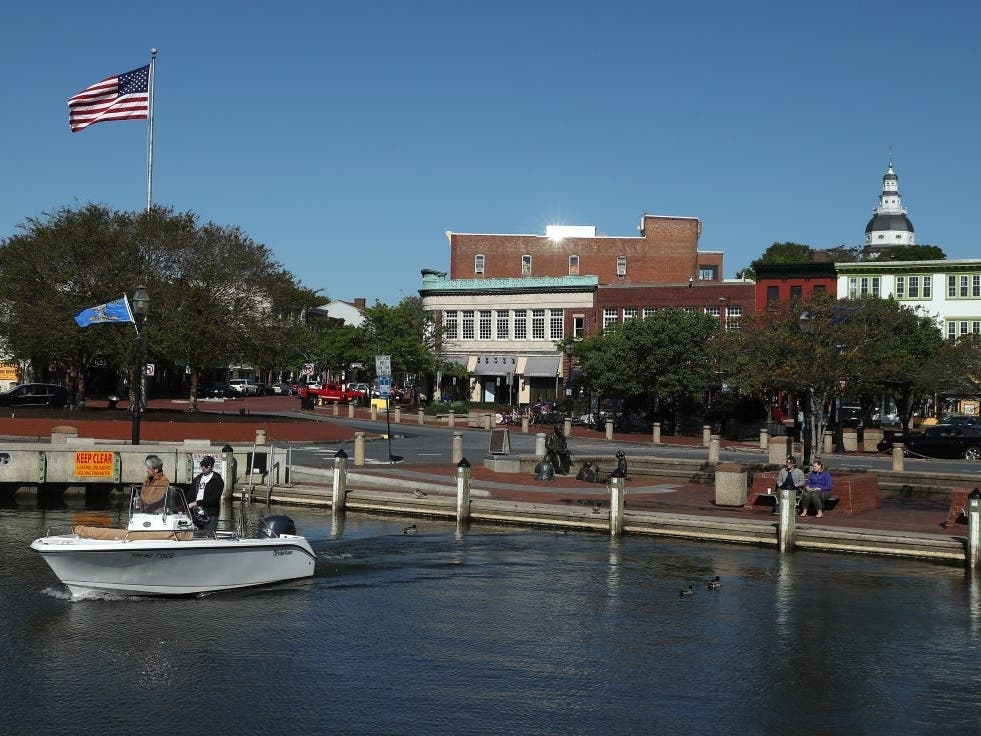 Boaters pulled away from the city dock in Annapolis May 7 after Gov. Larry Hogan relaxed the ban on outdoor activities. Now outdoor dining will be allowed starting at 5 p.m. Friday.