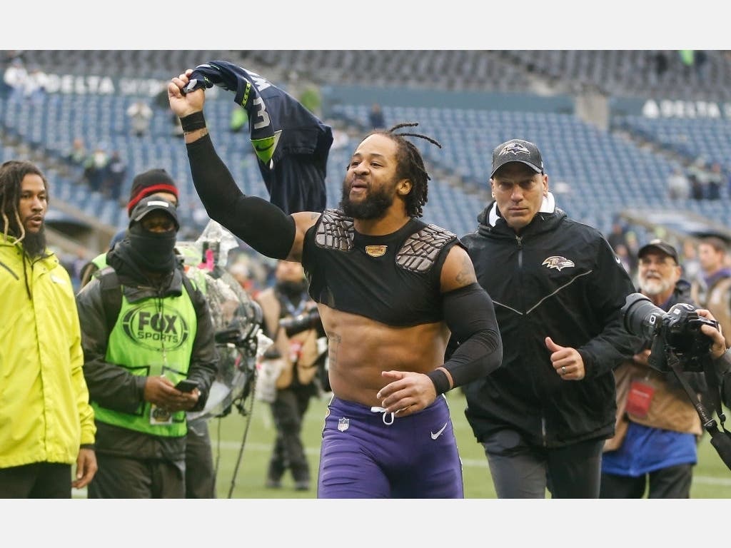 Earl Thomas of the Baltimore Ravens was found by his wife with another woman, and had a gun pointed at him, prosecutors in Texas said.