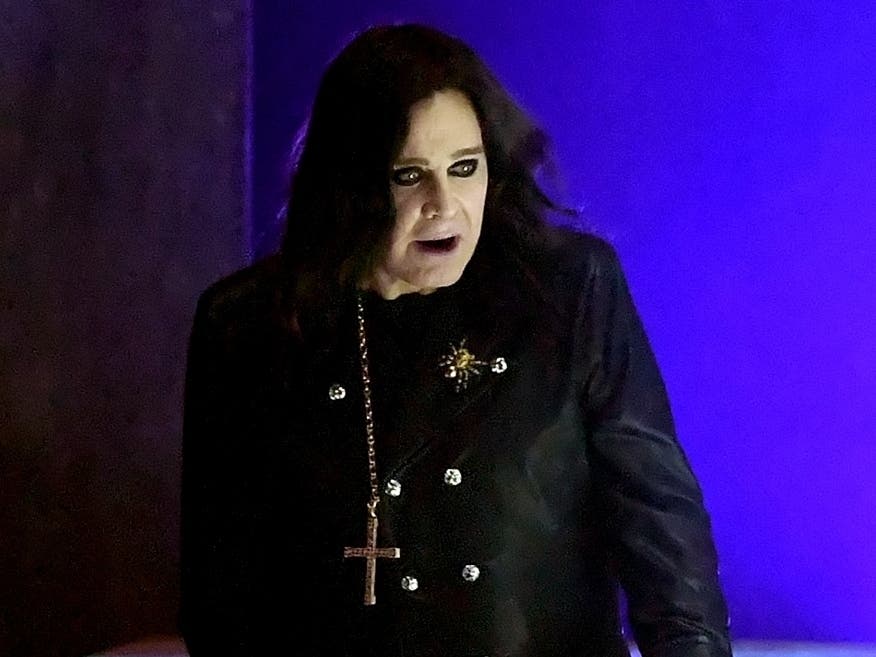 Black Sabbath frontman Ozzy Osbourne​ took to "Good Morning America"​ Tuesday to talk about his struggle with Parkinson’s disease.