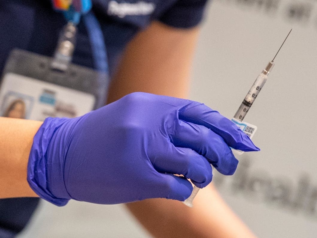 Residents and staff at nursing facilities in LA received the COVID-19 vaccine Tuesday with the goal of reaching 339 facilities this week.