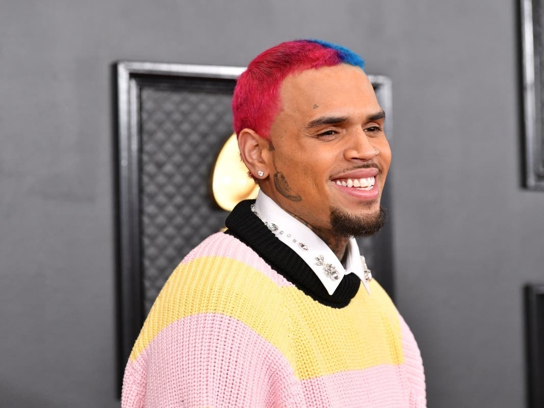 LOS ANGELES, CALIFORNIA - JANUARY 26: Chris Brown attends the 62nd Annual GRAMMY Awards at Staples Center on January 26, 2020 in Los Angeles, California. 