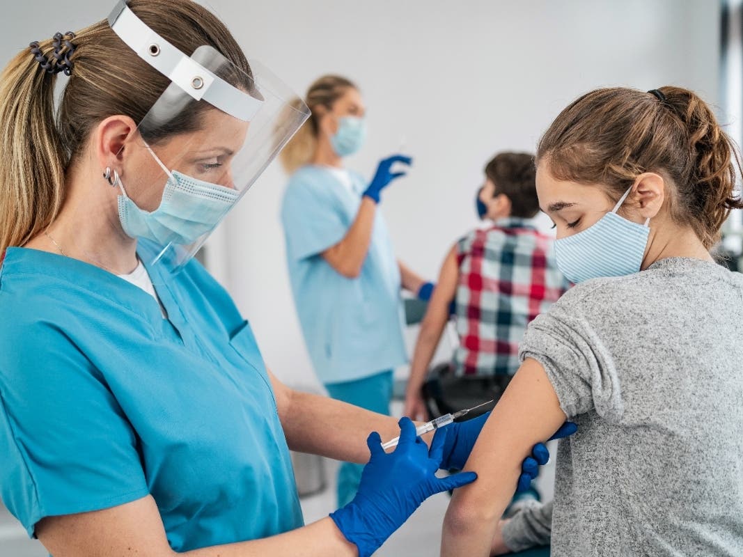 The Los Angeles Unified School District Board of Education agreed Tuesday to delay enforcement of its COVID-19 vaccine mandate for students until fall 2022.
