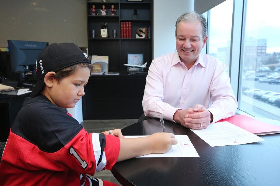 Santino Anastasia signs a one-day contract