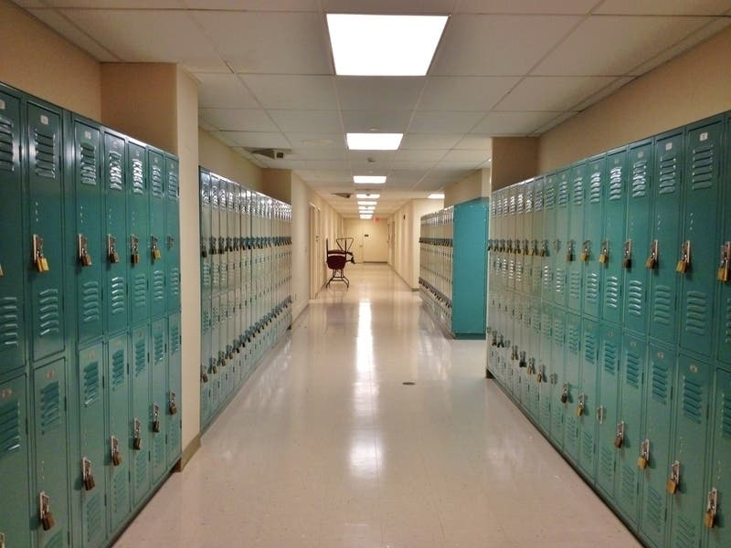 charlotte-mecklenburg-schools-approve-2022-2023-school-calendar