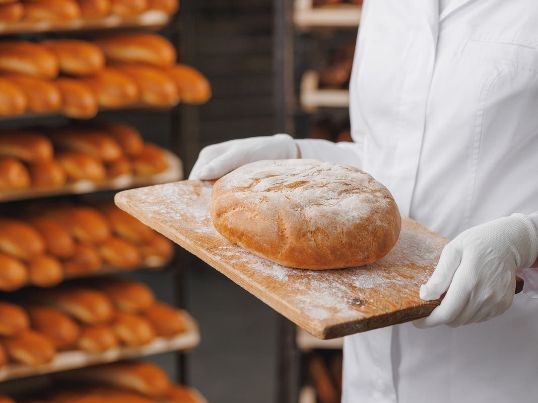 New Milford Zoners Approve Railroad Street Bakery Expansion And Main Street Outdoor Bar