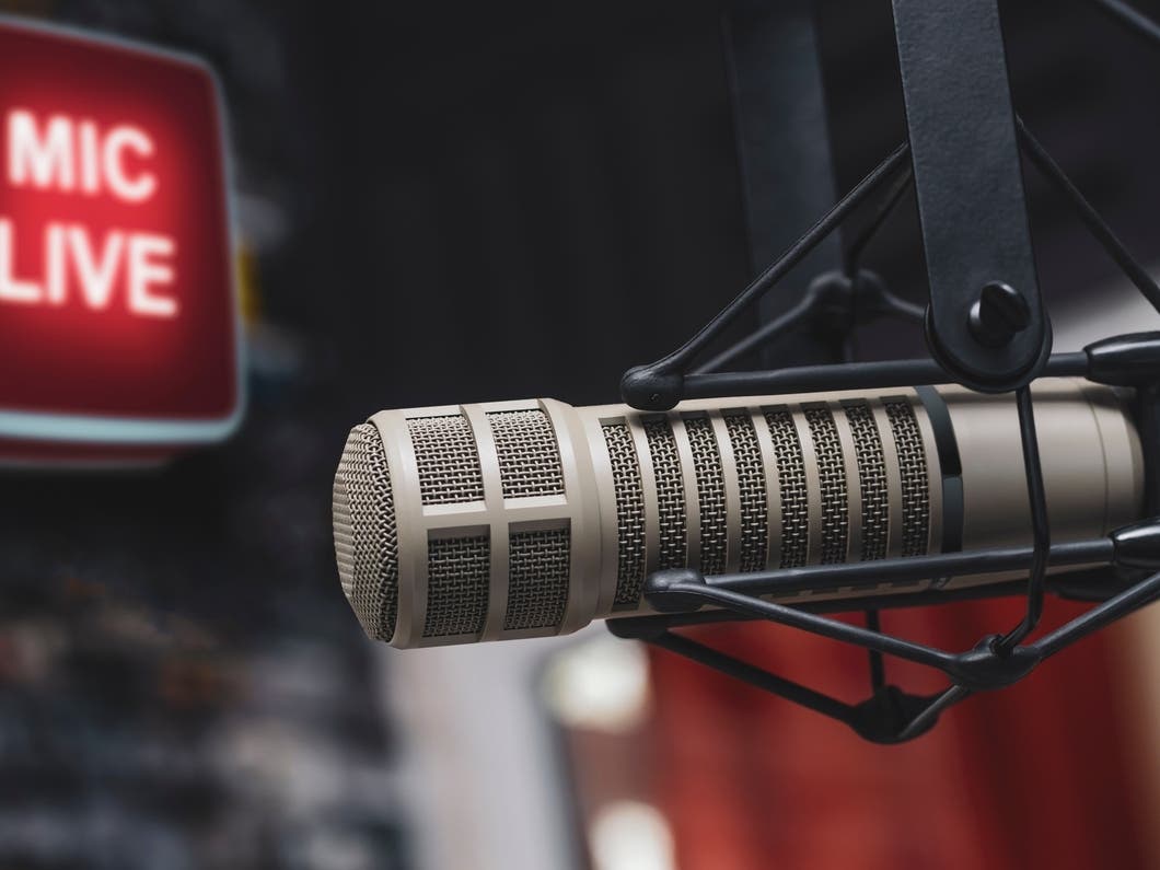 Woodbridge Students Eligible For Cable Advisory Council Media Scholarships