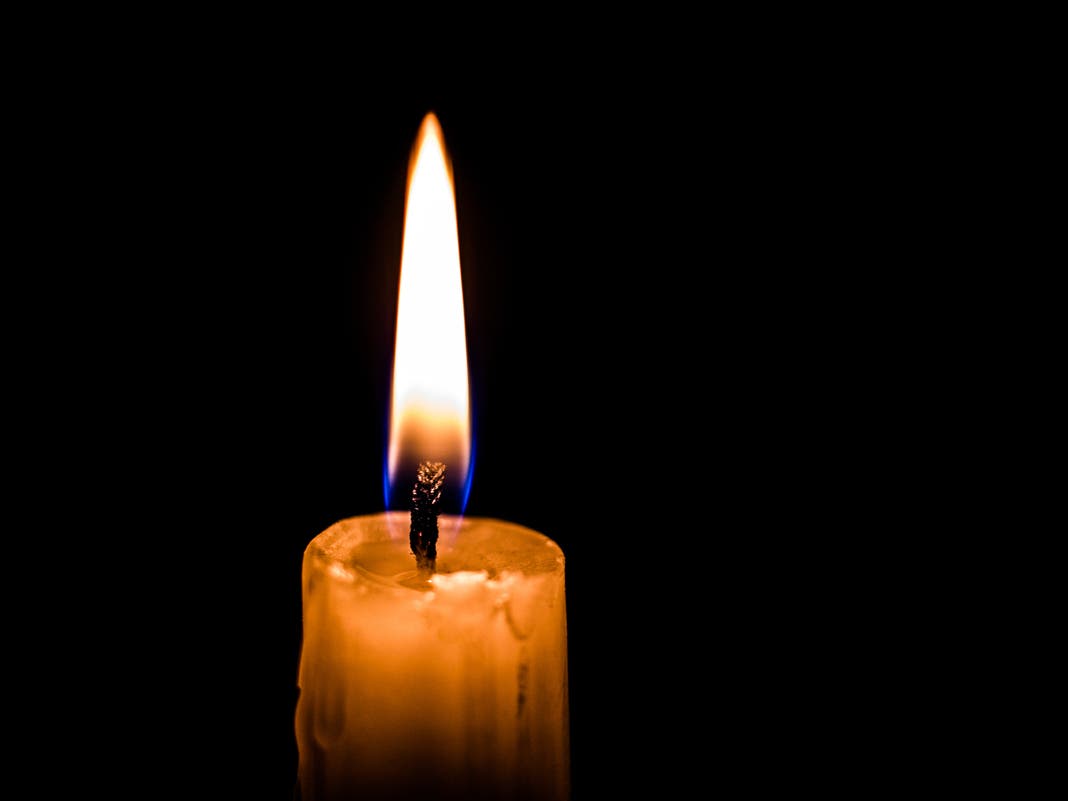 Bergen County Teacher 'White Pants,' Who Sang To Students, Dies