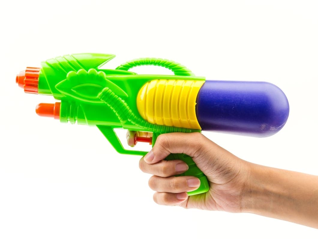 'Senior Assassin' Water Gun Game Could Trigger Disorderly Conduct: Arlington Heights PD