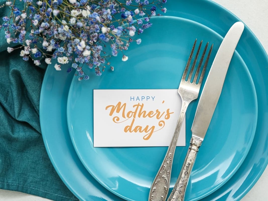 Mother’s Day In Darien: Local Eateries Taking Reservations Now