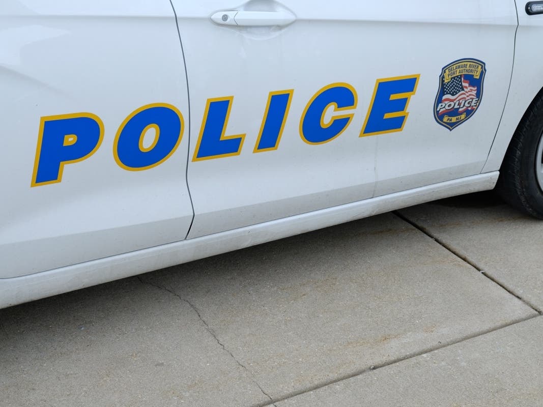 Man Shot On SEPTA Platform Near Philadelphia City Hall: Reports ...